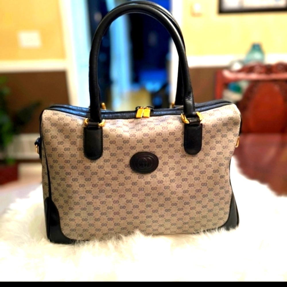 VINTAGE Gucci FAIR CONDITION
